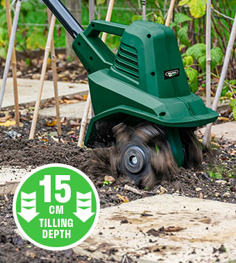 The tines dig and turn the soil to a depth of 150mm,
facilitating thorough weed removal and soil cultivation. Webb WEV20TIL 20v Cordless Garden Tiller 15cm depth soil cultivation weed removal