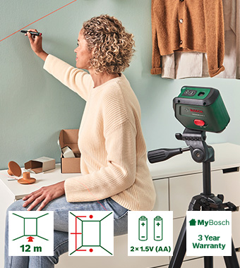 Laser points and lines automatically align and
are straight due to self-levelling function. Bosch UNIVERSALLEVEL 2 Cross-Line Laser Level Tripod Set 12m range 0603663f01