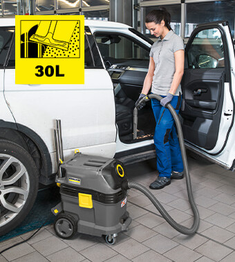 Robust 30 litre container
and strong suction power. Karcher NT301 TACT LClass Vacuum Cleaner 30L