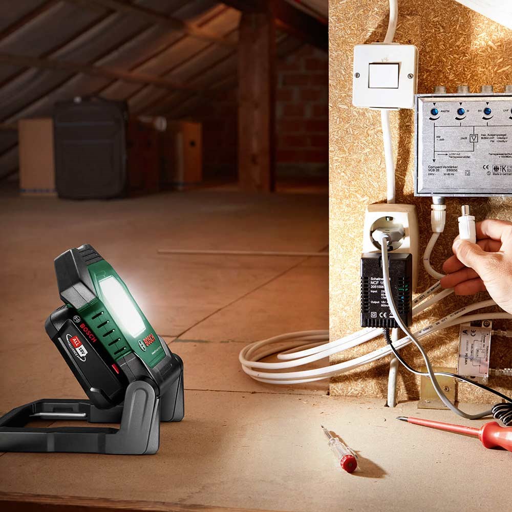 Led Lamp Bosch Universal Lamp 18v Bosch UNIVERSALWORKLIGHT 18V