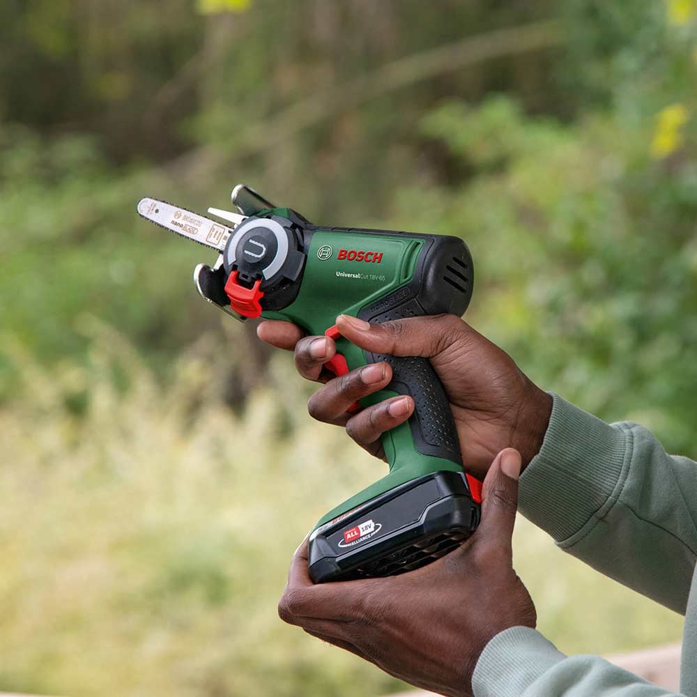 Reciprocating Saw Bosch Nanoblade Mini Chainsaw 18V Brushless