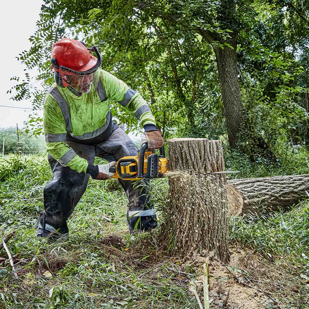 DeWalt DCMCS574 54v XR Cordless FLEXVOLT High Powered Chainsaw