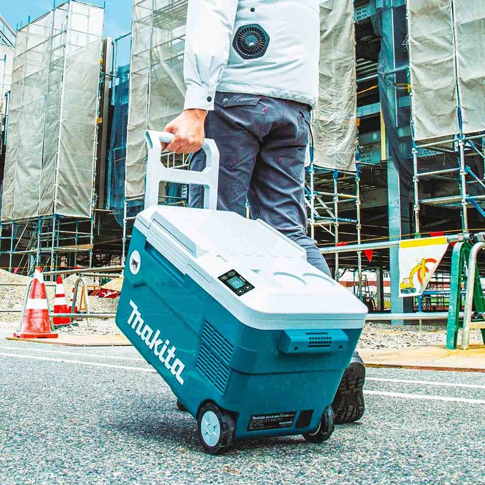 Makita DCW180 18v LXT Cordless Drinks Cooler and Warmer Box