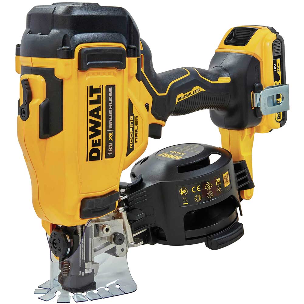 DeWalt DCN45RN 18v XR Cordless Brushless Roofing Coil Nail Gun Nail Guns